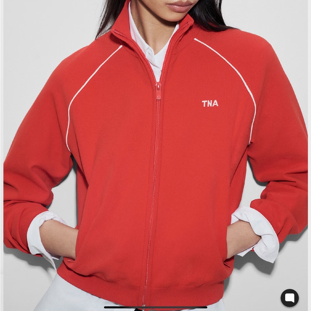 Aritzia TNA Offseason Zip-Up